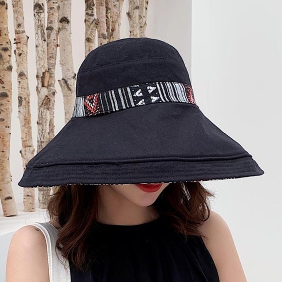 💗LAST ONE💗Black/Patterned Reversible Sun Hat - Picture 4 of 5